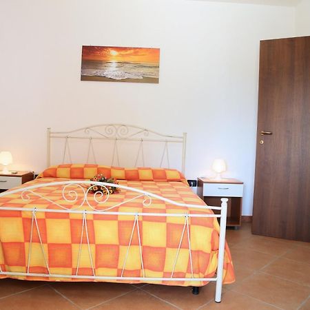 Damiavacanze Casa Vacanza Al Mare A Torre Vado Appartement Kamer foto