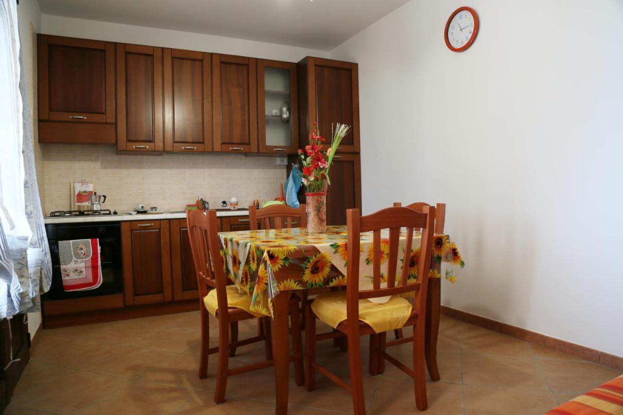 Damiavacanze Casa Vacanza Al Mare A Torre Vado Appartement Buitenkant foto